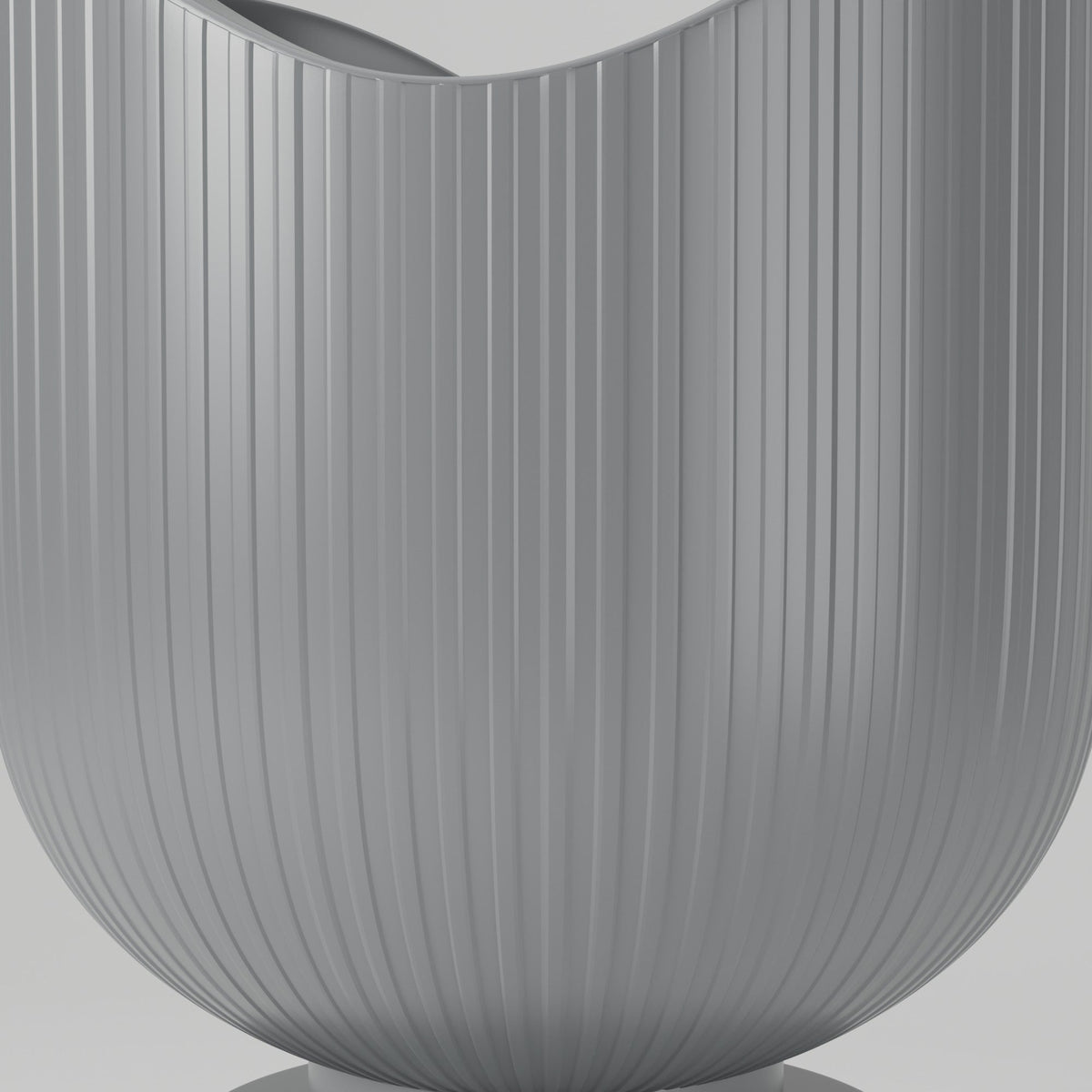 Eunoia Vase – Wavy Rim Pedestal Flower Vase - Northern Foundry