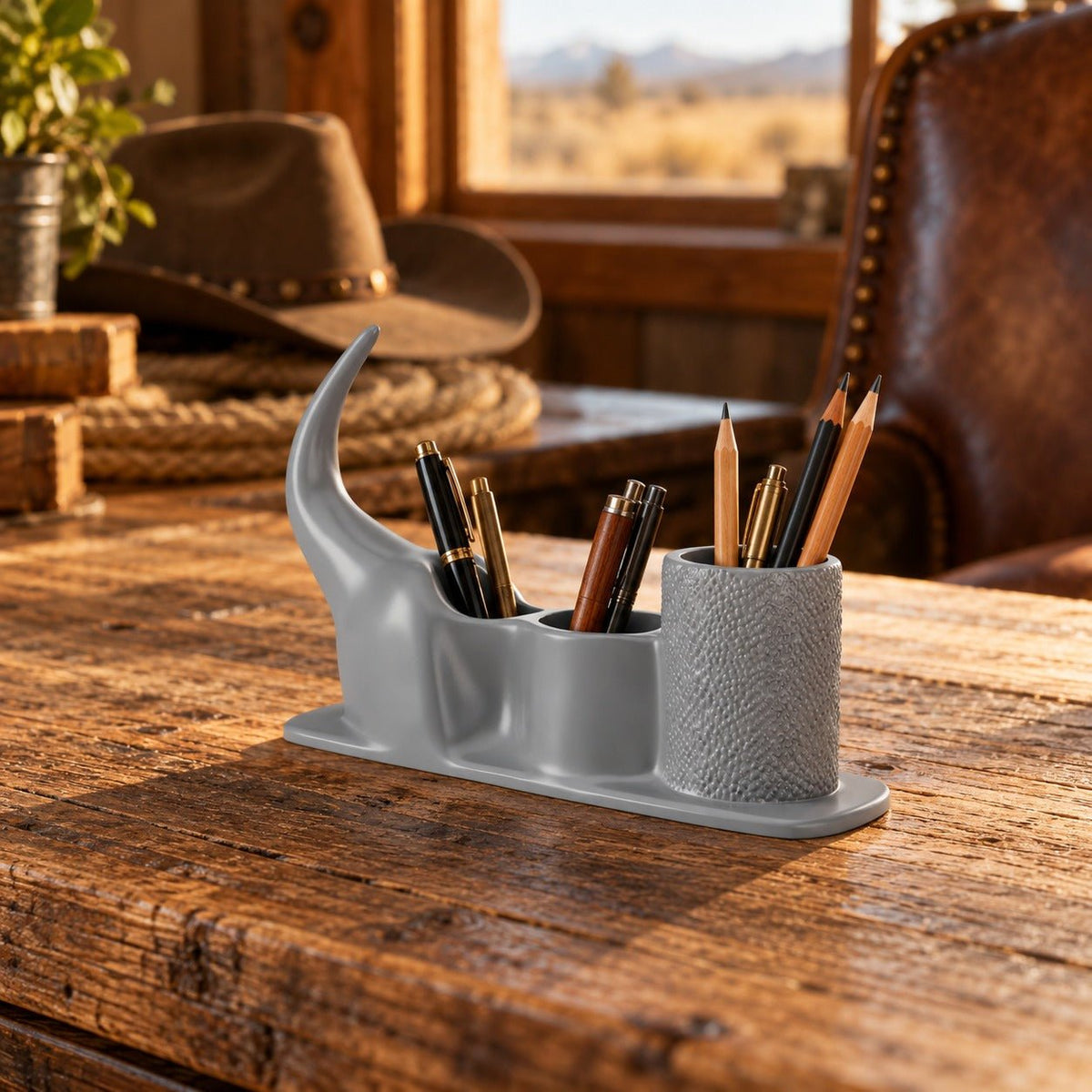 Longhorn Desk Organizer – Western Horn Pen Holder - Northern Foundry